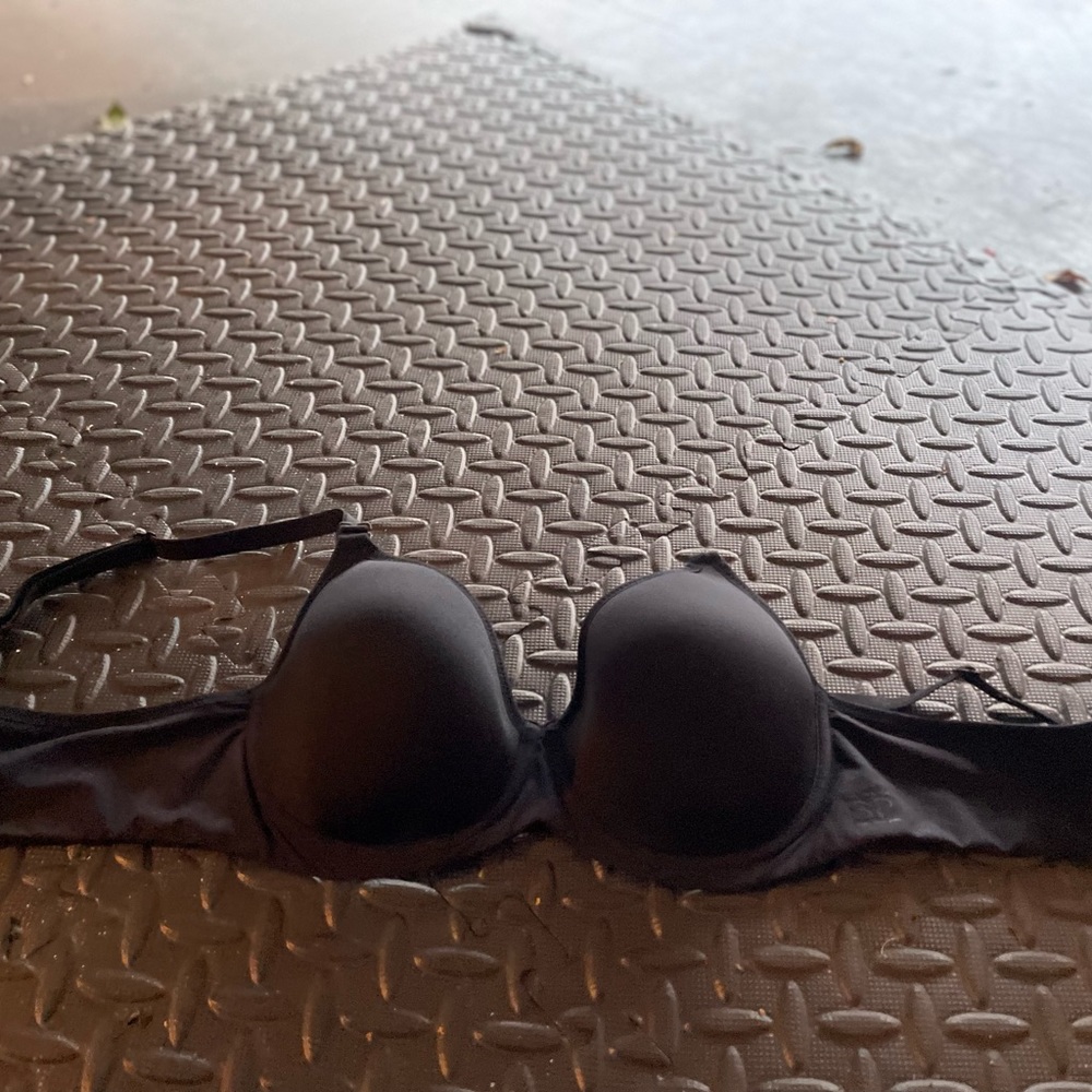 SP t-shirt bra